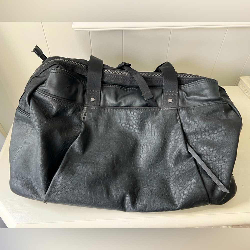 Lululemon Black Leather Bag!